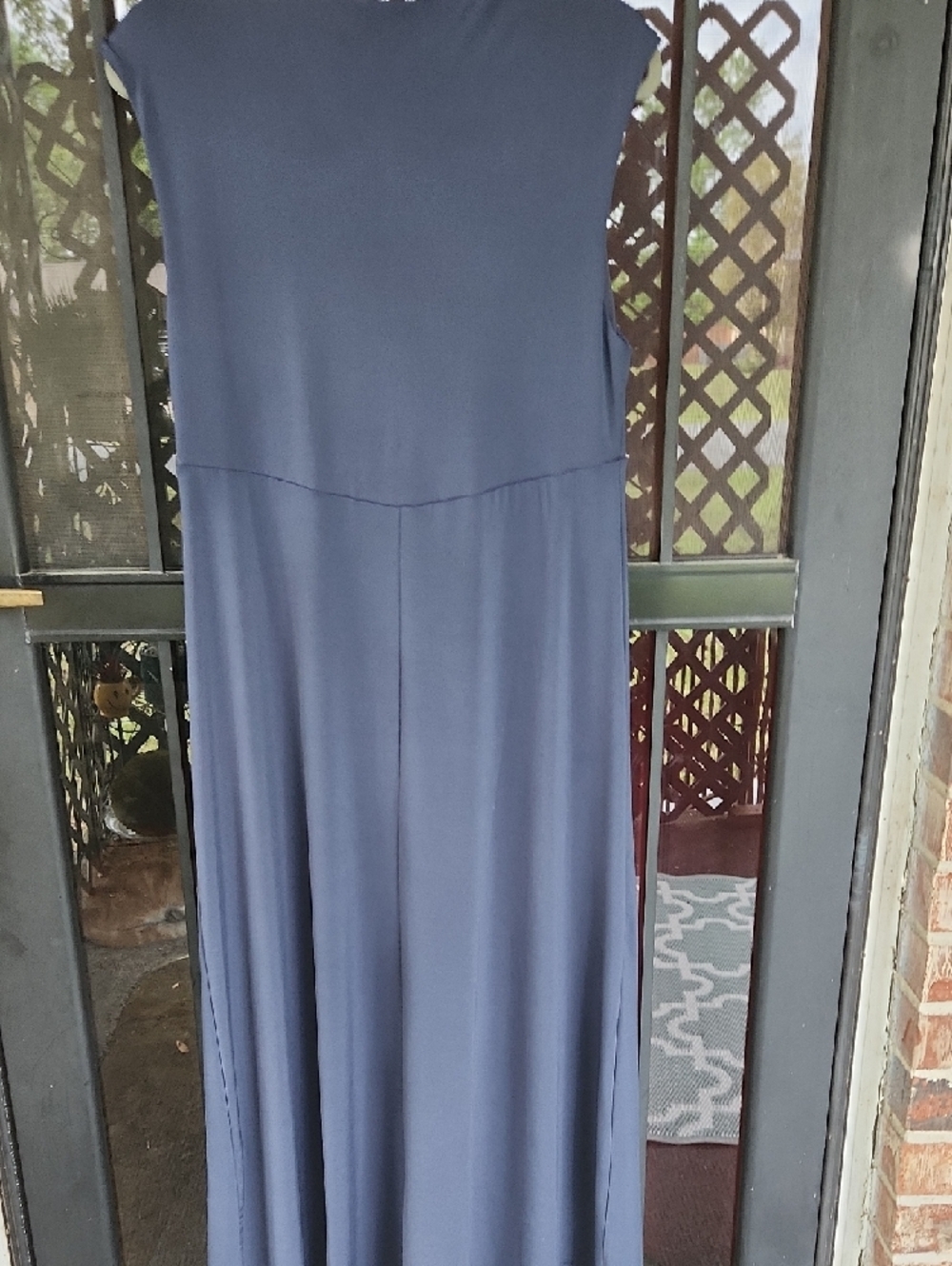 Old Navy Navy Maxi Dress with Front Twist - Picture 8 of 8